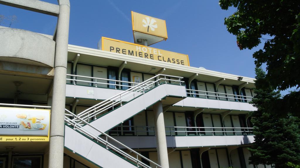 Premiere Classe Lyon Sud - Chasse Sur Rhone Bagian luar foto